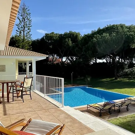 Azaleas - Private Pool - 12 Guests - Villa Vilamoura