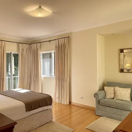 Azaleas By Check-in Portugal