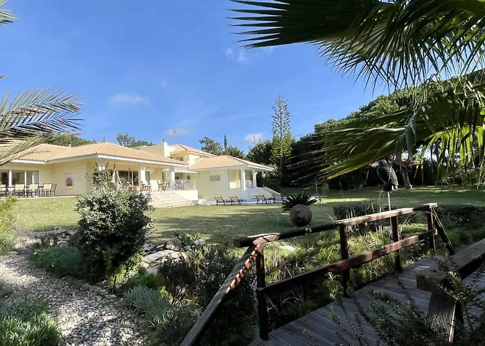 Azaleas By Check-in Portugal