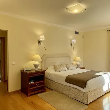 Azaleas By Check-in Portugal